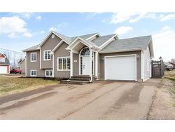 240 Chatellerault ST  Shediac, NB E4P 0L2