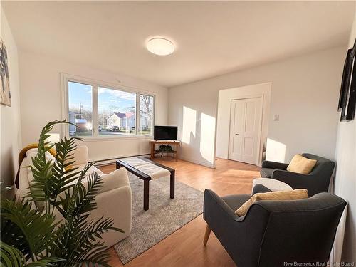 355 Beaconsfield Cres, Saint John, NB 