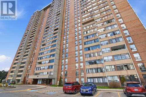 304 - 18 KNIGHTSBRIDGE ROAD  Brampton, ON L6T 3X5