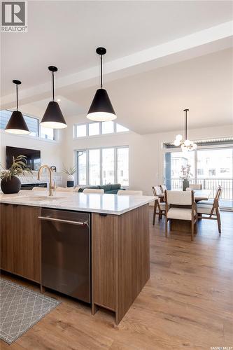 114 Cockcroft Manor, Saskatoon, SK - Indoor Photo Showing Kitchen With Upgraded Kitchen