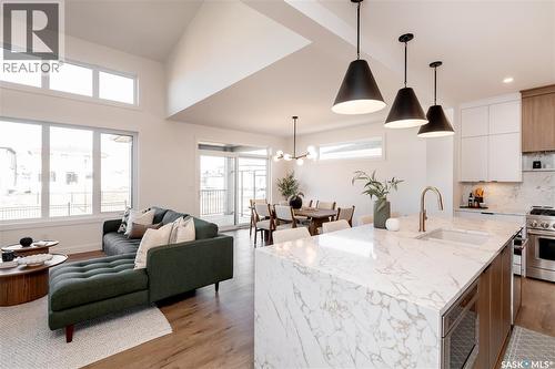 114 Cockcroft Manor, Saskatoon, SK - Indoor