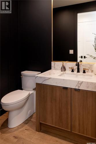 114 Cockcroft Manor, Saskatoon, SK - Indoor Photo Showing Bathroom