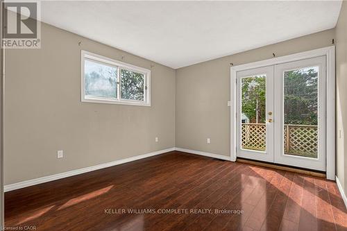 148 Huxley Avenue S, Hamilton, ON - Indoor Photo Showing Other Room
