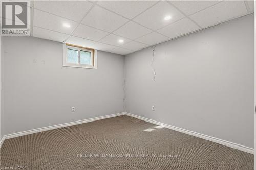 148 Huxley Avenue S, Hamilton, ON - Indoor