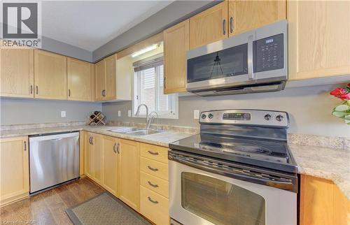 580 Canso Place, Waterloo, ON - Indoor Photo Showing Kitchen With Double Sink