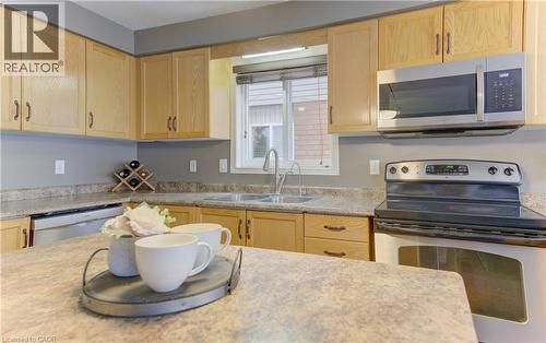 580 Canso Place, Waterloo, ON - Indoor Photo Showing Kitchen With Double Sink