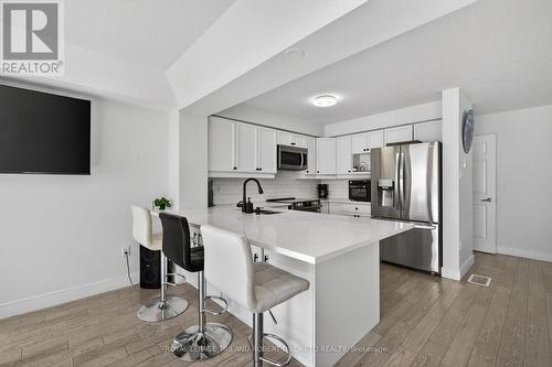 787 Rushbrook Crescent, London South (South K), ON - Indoor Photo Showing Kitchen