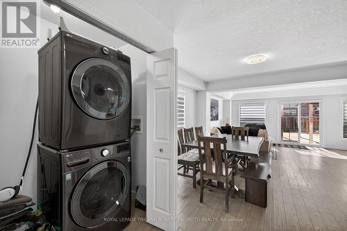 787 Rushbrook Crescent, London South (South K), ON - Indoor Photo Showing Laundry Room