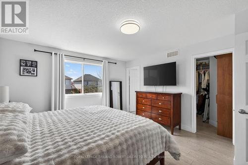 787 Rushbrook Crescent, London South (South K), ON - Indoor Photo Showing Bedroom