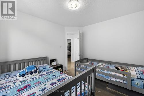 787 Rushbrook Crescent, London South (South K), ON - Indoor Photo Showing Bedroom