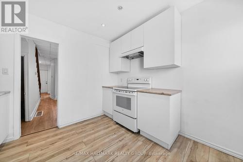 423 Arlington Avenue, Ottawa, ON - Indoor Photo Showing Kitchen