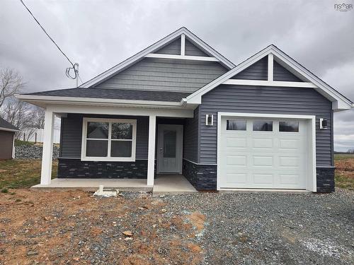 55 Rubys Way  Stewiacke, NS B0N 2J0