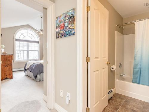 27 Fleetview Drive, Halifax, NS 