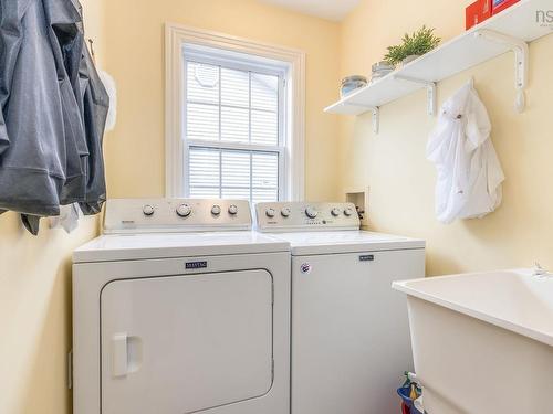 27 Fleetview Drive, Halifax, NS 