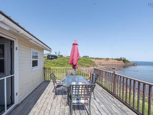 71 Red Cliff Drive, Seafoam, NS 