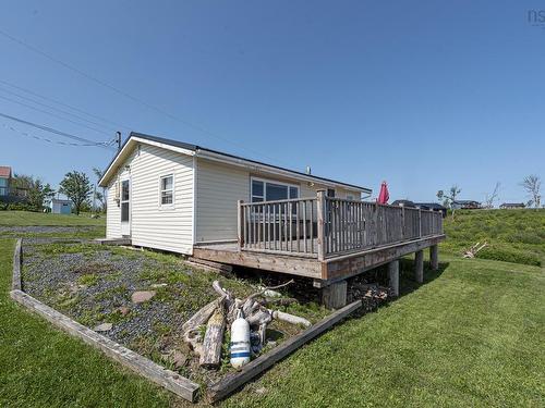 71 Red Cliff Drive, Seafoam, NS 