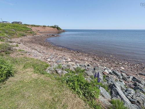 71 Red Cliff Drive, Seafoam, NS 