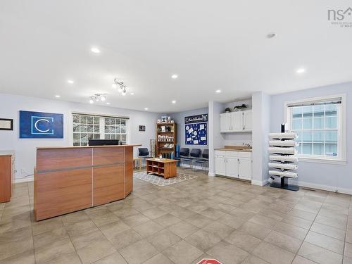 46 Mcquade Lake Crescent, Halifax, NS 