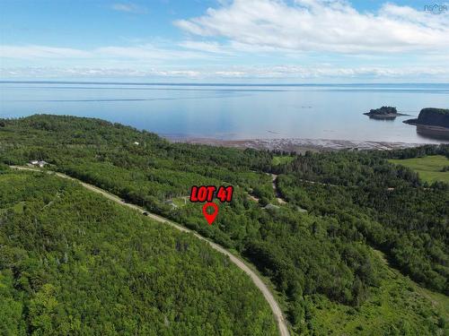 41 Rockcliffe Drive, Two Islands, NS 
