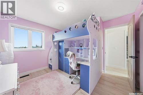 402 Crystal Bay, Warman, SK - Indoor