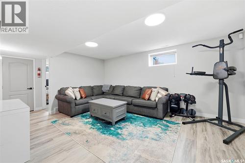 402 Crystal Bay, Warman, SK - Indoor