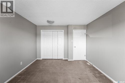 383 Fines Drive, Regina, SK - Indoor Photo Showing Other Room