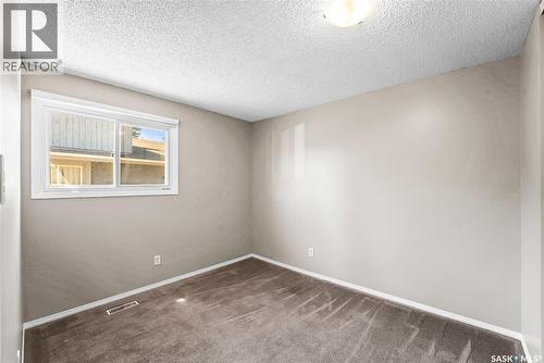 383 Fines Drive, Regina, SK - Indoor Photo Showing Other Room