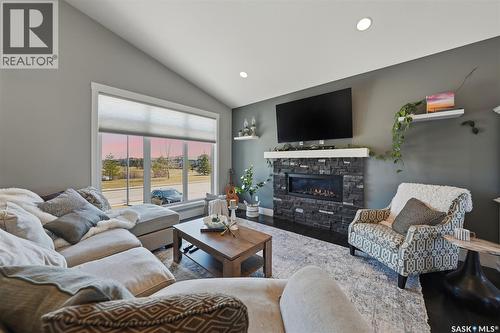 407 Silver Birch Lane, Warman, SK - Indoor Photo Showing Living Room With Fireplace