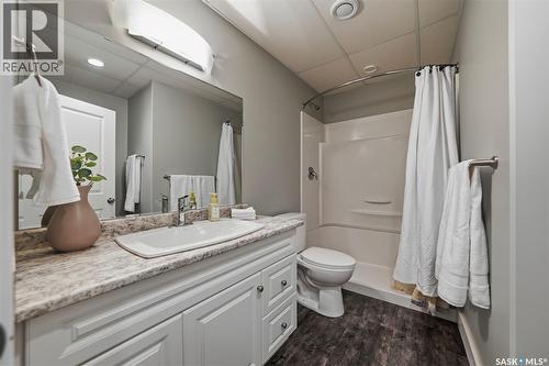407 Silver Birch Lane, Warman, SK - Indoor Photo Showing Bathroom