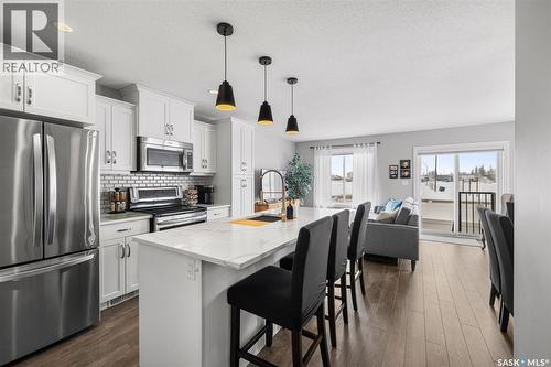 145 Plains Circle, Pilot Butte, SK - Indoor Photo Showing Kitchen With Upgraded Kitchen