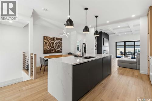 1405 12Th Street E, Saskatoon, SK - Indoor Photo Showing Kitchen With Upgraded Kitchen