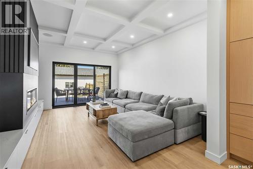 1405 12Th Street E, Saskatoon, SK - Indoor Photo Showing Living Room