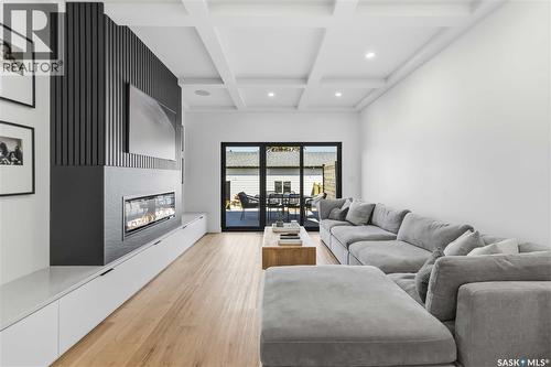 1405 12Th Street E, Saskatoon, SK - Indoor Photo Showing Living Room With Fireplace