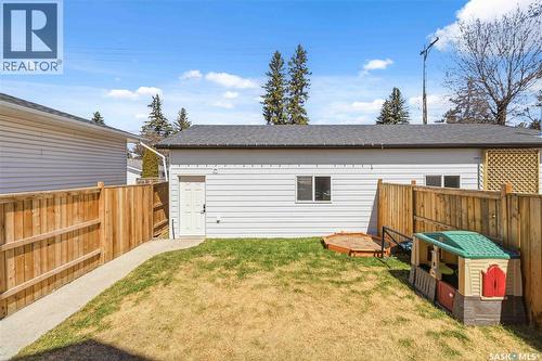 1405 12Th Street E, Saskatoon, SK - Outdoor With Exterior