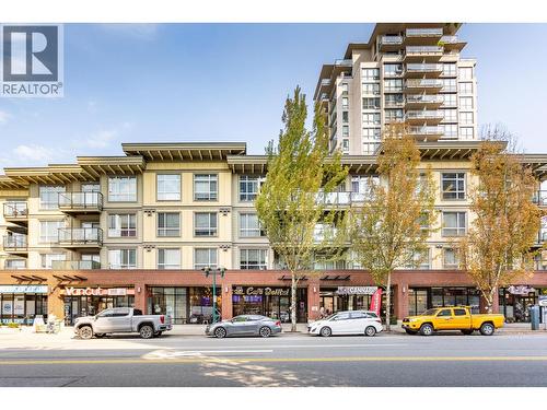 409 2957 GLEN DRIVE  Coquitlam, BC V3B 0B5