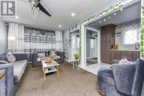 7816 Priory Crescent, Mississauga, ON - Indoor
