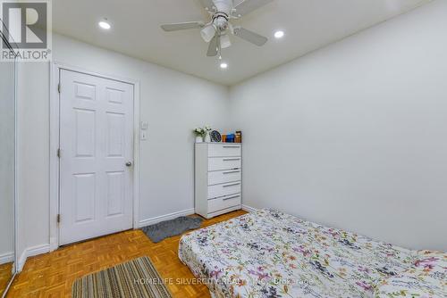 7816 Priory Crescent, Mississauga, ON - Indoor Photo Showing Bedroom