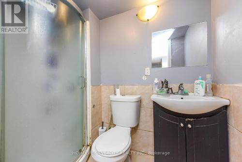 7816 Priory Crescent, Mississauga, ON - Indoor Photo Showing Bathroom