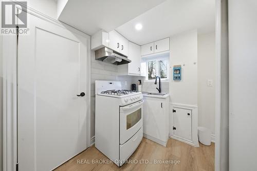 129 Durham Street, Port Colborne, ON - Indoor Photo Showing Kitchen