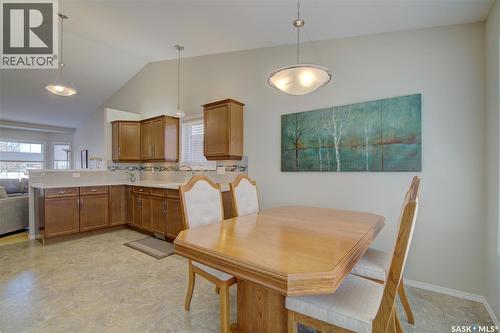 3023 Cranbourn Crescent, Regina, SK - Indoor Photo Showing Dining Room