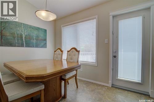 3023 Cranbourn Crescent, Regina, SK - Indoor Photo Showing Dining Room