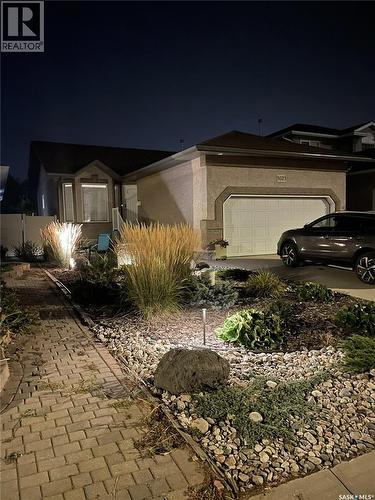 3023 Cranbourn Crescent, Regina, SK - Outdoor