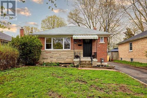 295 BALDWIN STREET  Oshawa, ON L1H 6H5