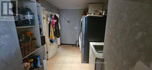 6536 5Th Side Road, Essa, ON - Indoor