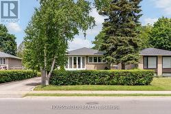 BASEMENT - 377 PALMER AVENUE Richmond Hill, ON L4C 1P7