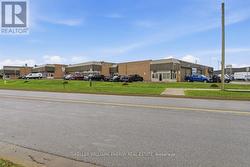31 & 32 - 1333 BOUNDARY ROAD Oshawa (Stevenson), ON L1J 6Z7