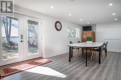 253 Stephenson Point Road, Scugog, ON - Indoor Photo Showing Dining Room