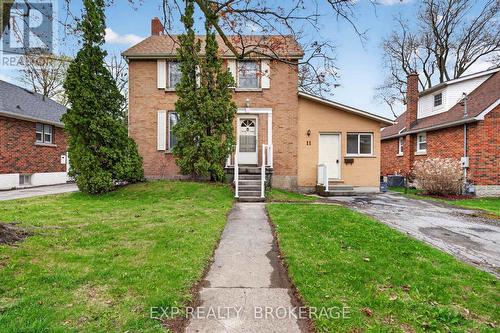11 CARRUTHERS AVENUE  Kingston (Central City East), ON K7L 1L9