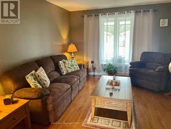 Living room - 