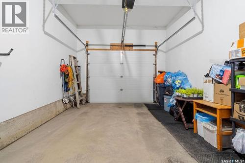4672 Marigold Drive, Regina, SK - Indoor Photo Showing Garage
